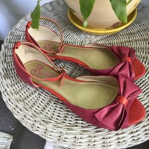 Seychelles Bow Peep Toe Flats size 7.5!